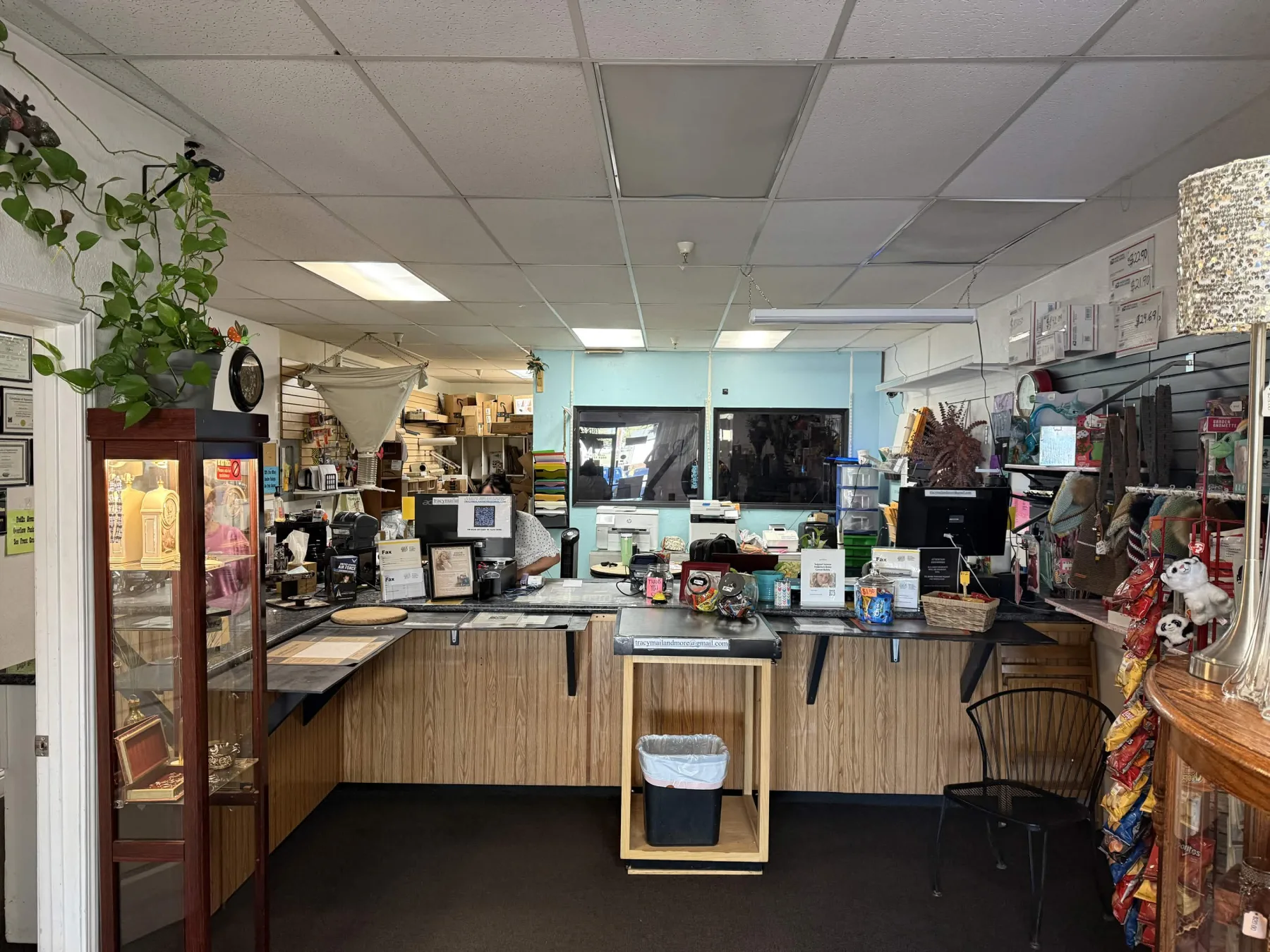 The working service counter inside Tracy Mail and More